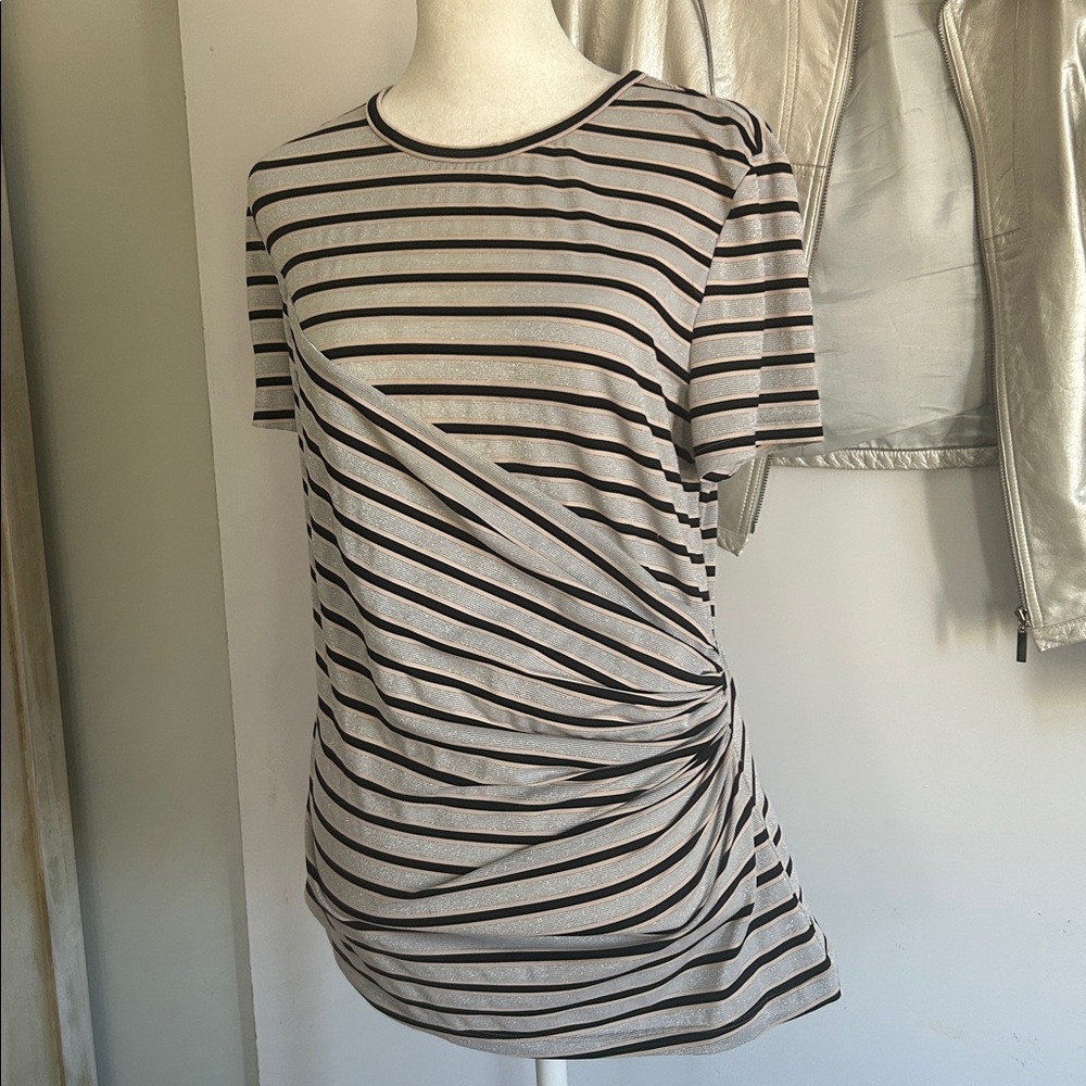 Per Se Black Silver and Blush Pink Striped Short-Sleeve Ruched Tee. EUC Sz L